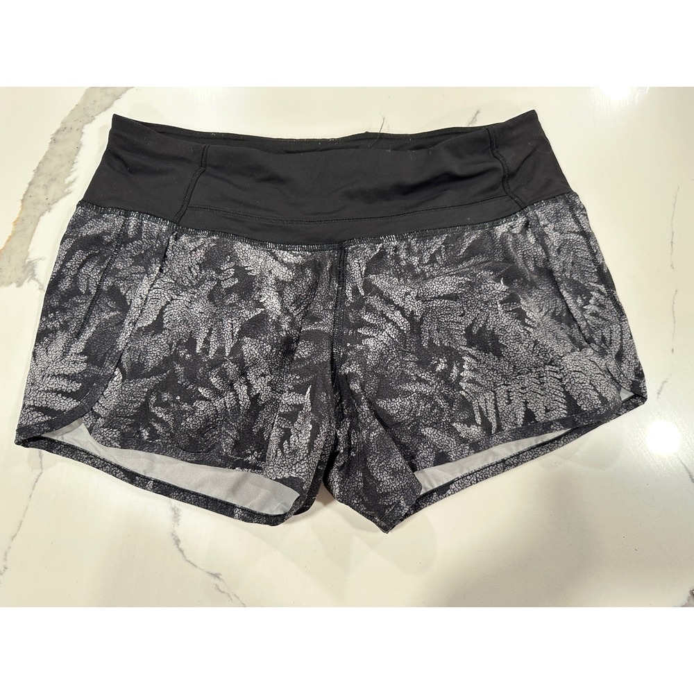 Lululemon‎ Women's Athletic Running Shorts Black Patterned Size 4